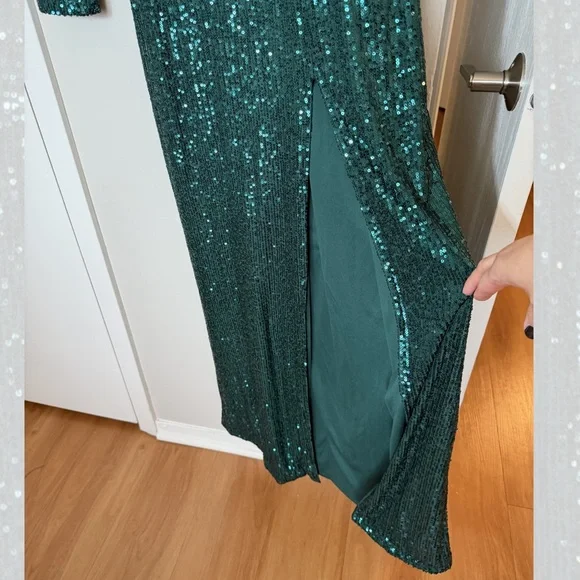 ✨ Ricarica Emerald Green Sequin Long Sleeve Maxi Gown - Size M - Picture 7 of 7